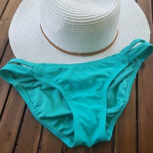 💙Xhiliration Turquoise Bikini Bottoms